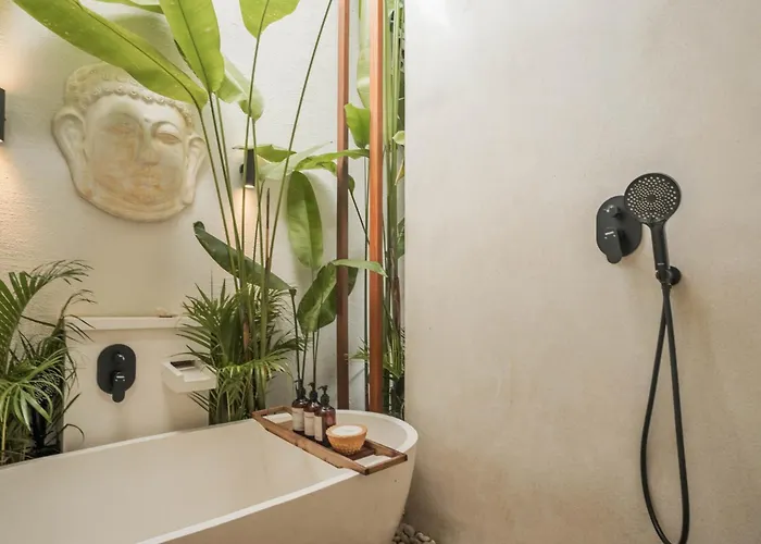 Lucky 1 * Uluwatu